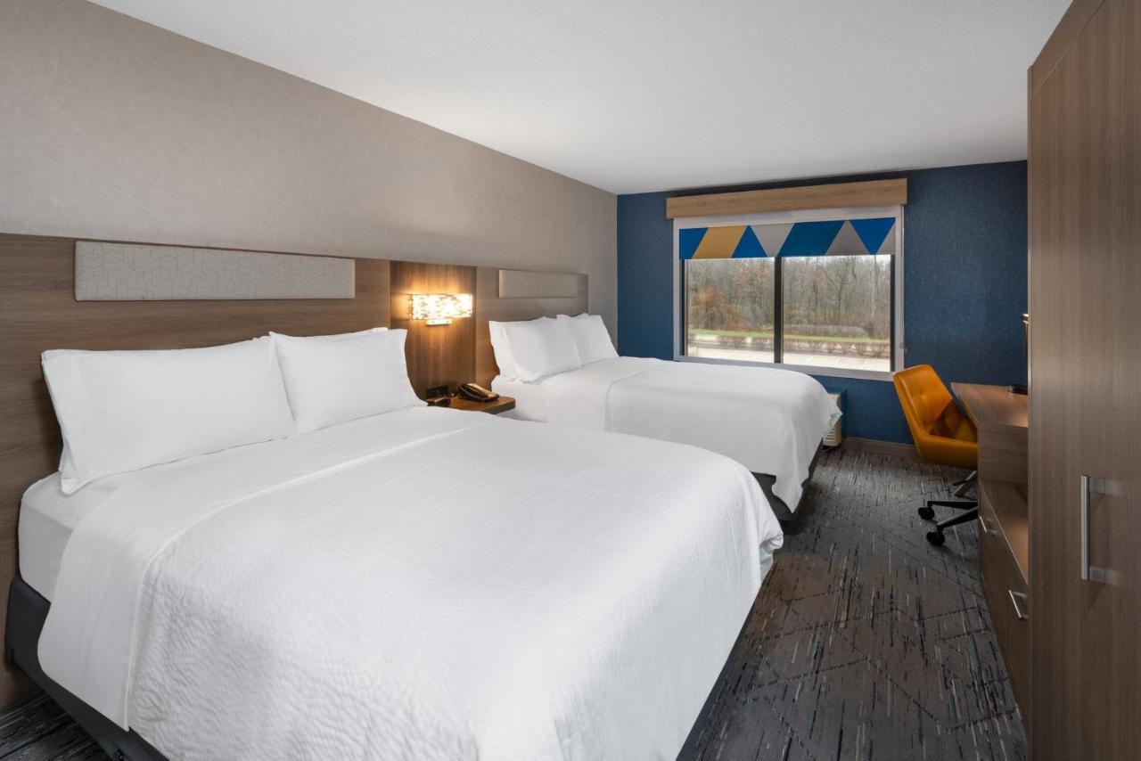 Holiday Inn Express & Suites Wadsworth By Ihg Zewnętrze zdjęcie