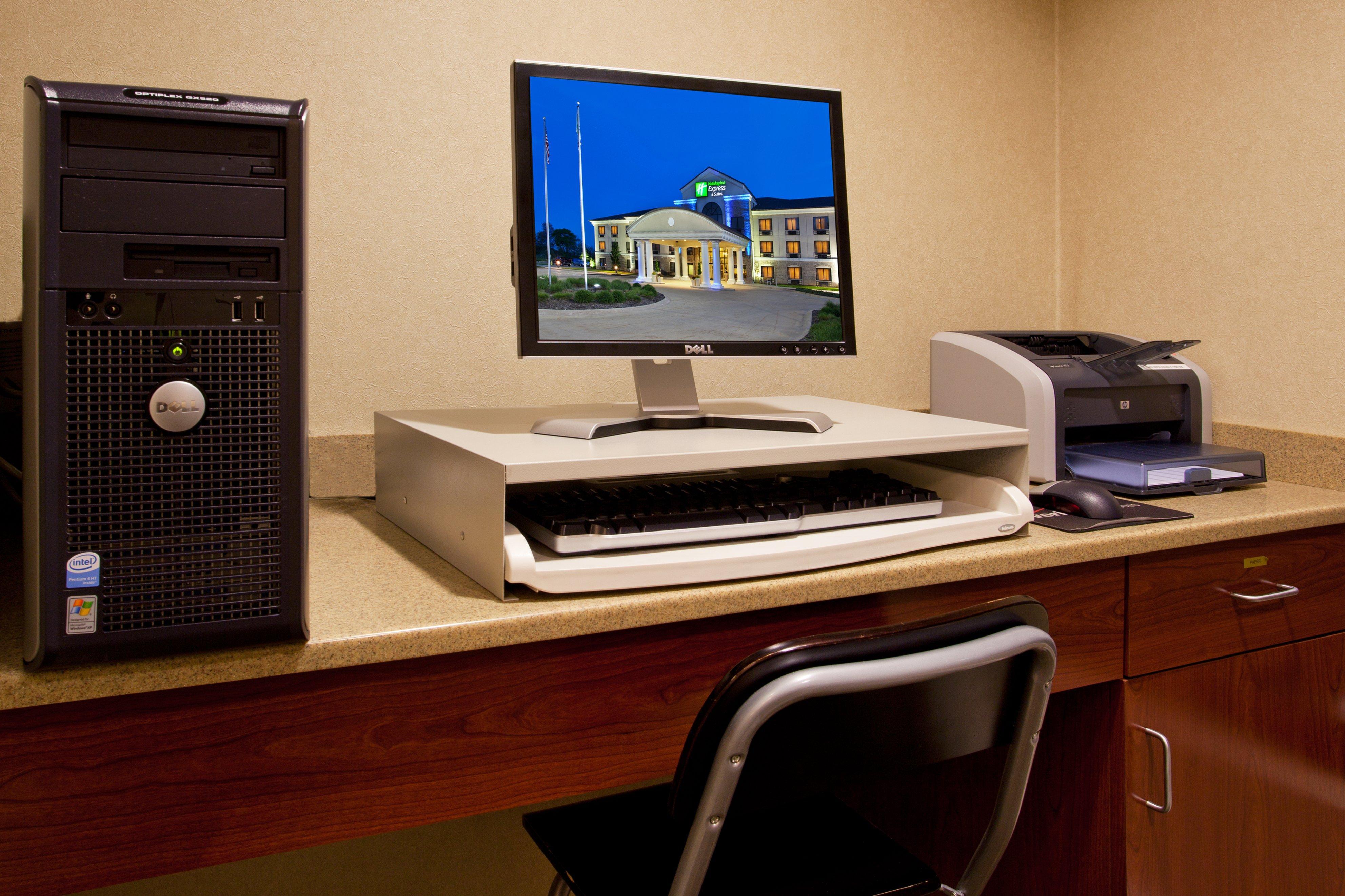 Holiday Inn Express & Suites Wadsworth By Ihg Zewnętrze zdjęcie