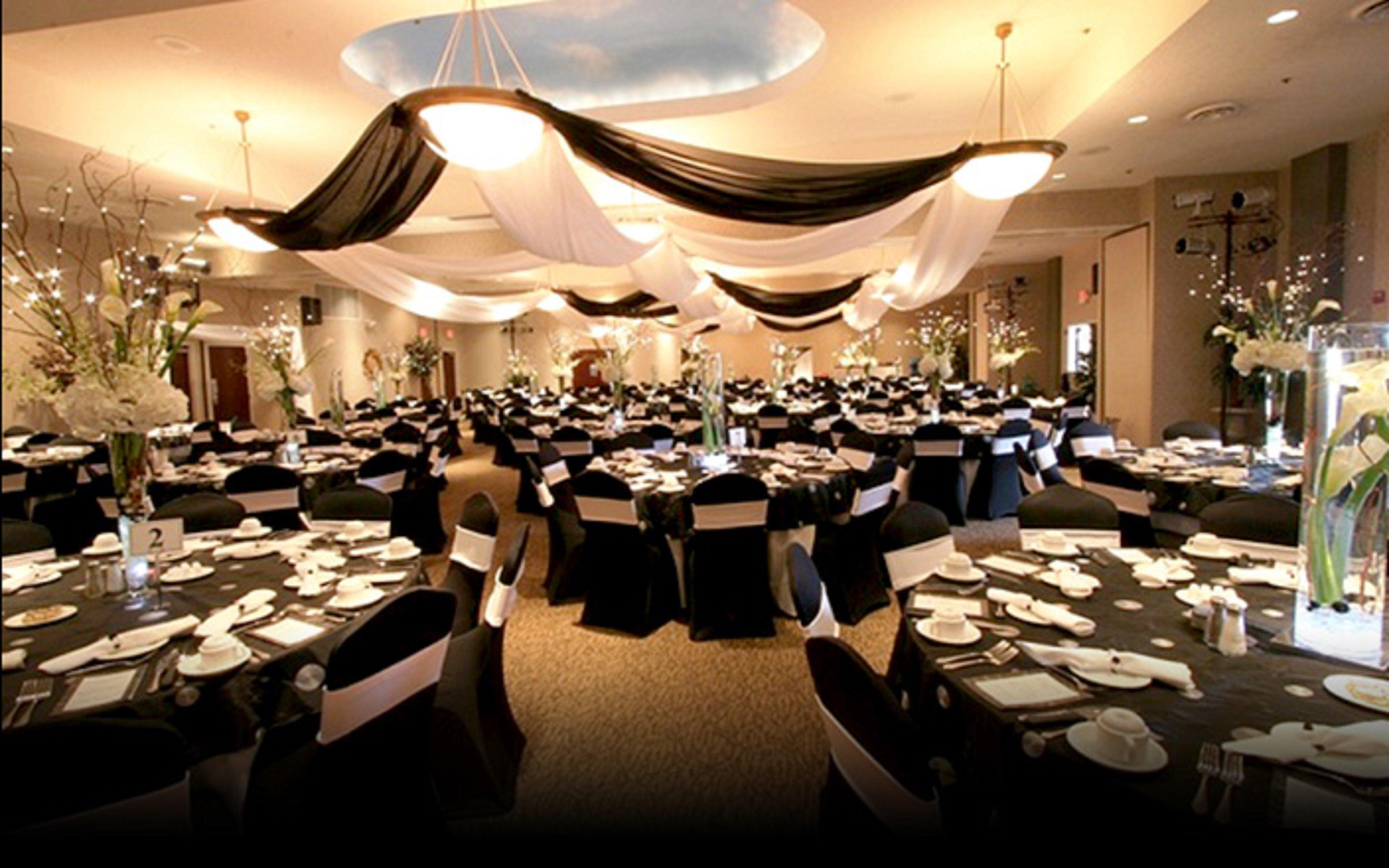 Holiday Inn Express & Suites Wadsworth By Ihg Zewnętrze zdjęcie