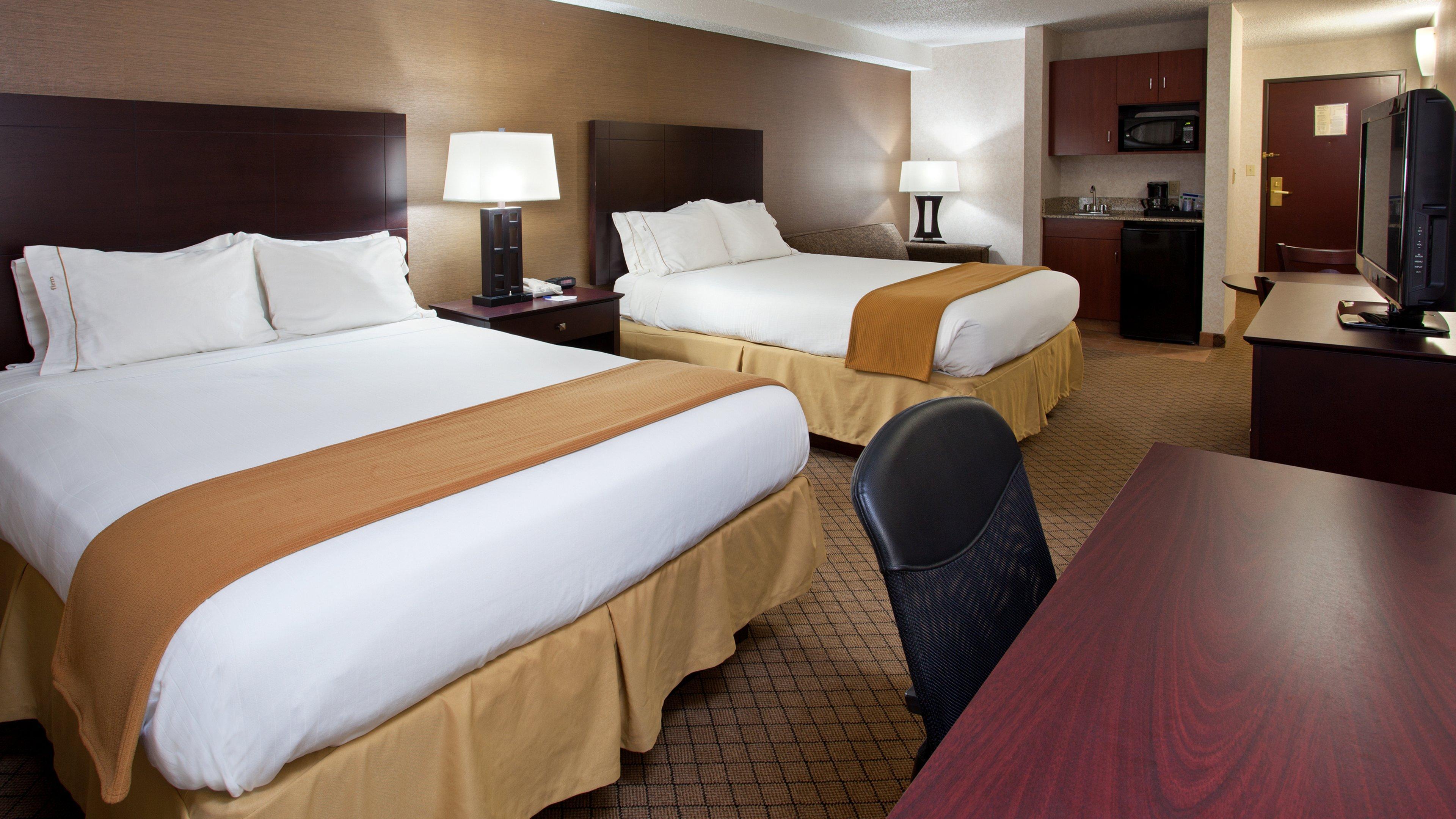 Holiday Inn Express & Suites Wadsworth By Ihg Zewnętrze zdjęcie