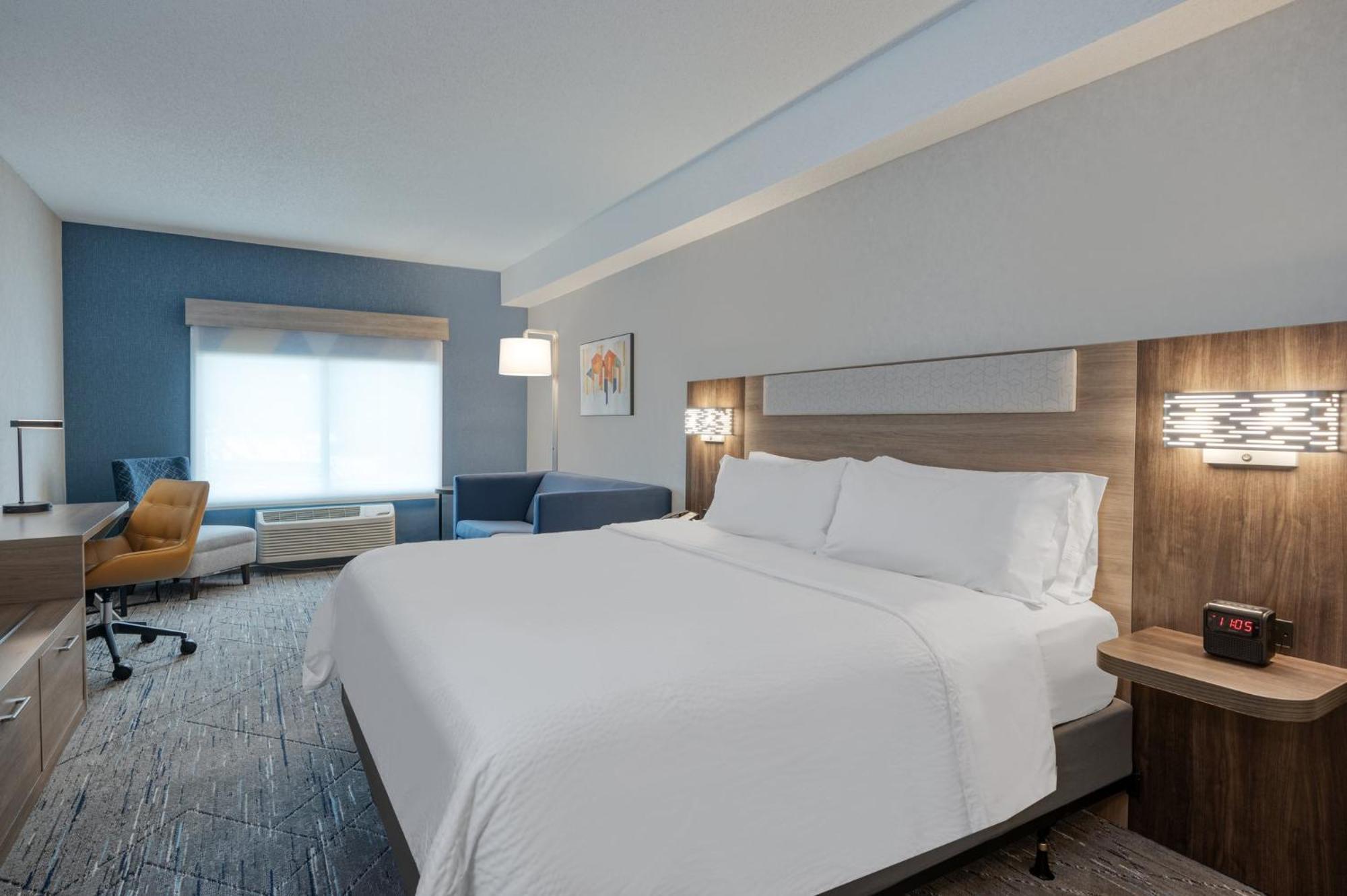 Holiday Inn Express & Suites Wadsworth By Ihg Zewnętrze zdjęcie