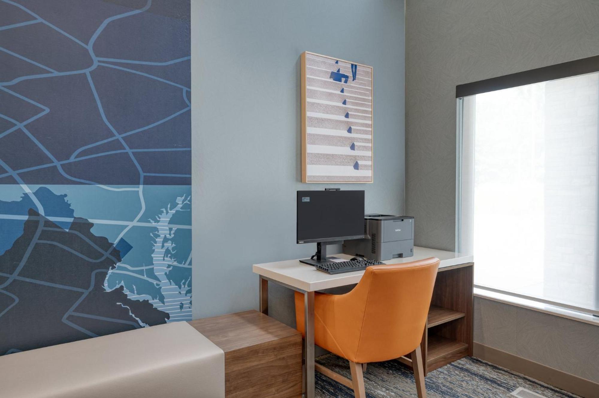 Holiday Inn Express & Suites Wadsworth By Ihg Zewnętrze zdjęcie