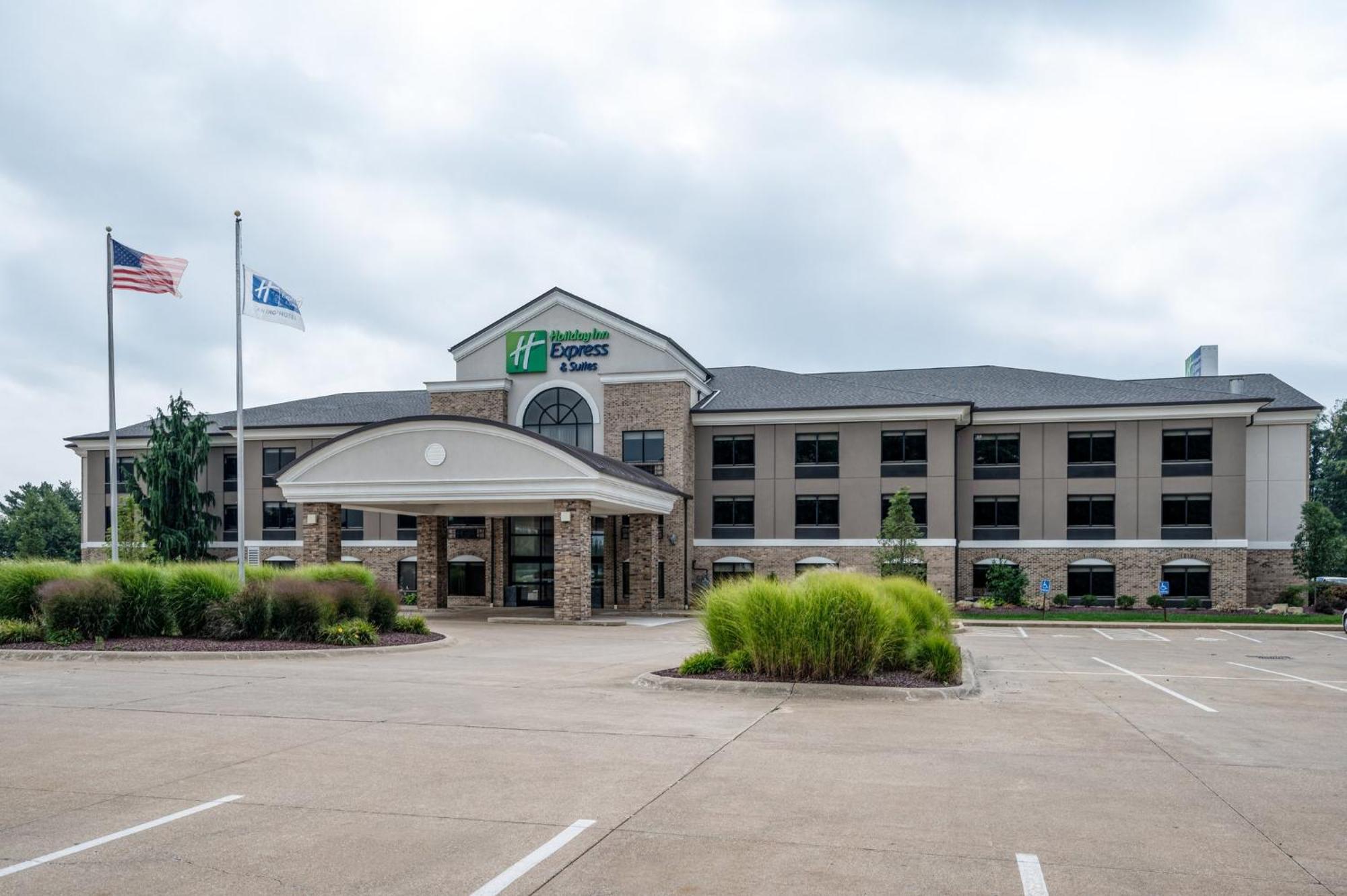 Holiday Inn Express & Suites Wadsworth By Ihg Zewnętrze zdjęcie