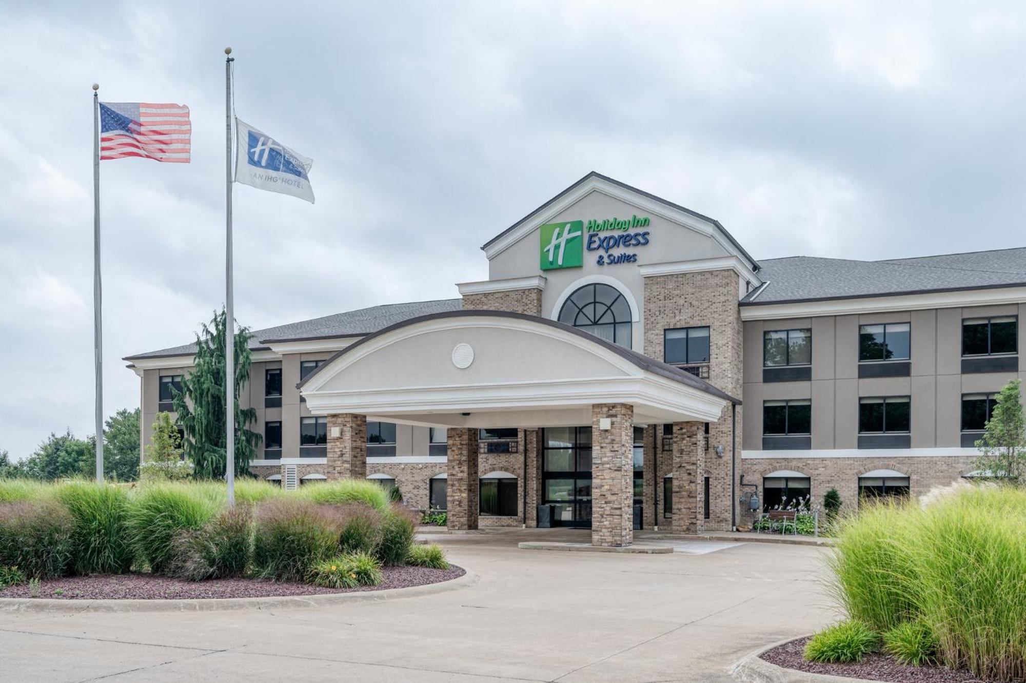 Holiday Inn Express & Suites Wadsworth By Ihg Zewnętrze zdjęcie