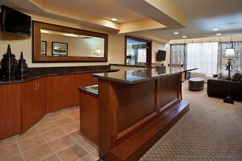 Holiday Inn Express & Suites Wadsworth By Ihg Zewnętrze zdjęcie